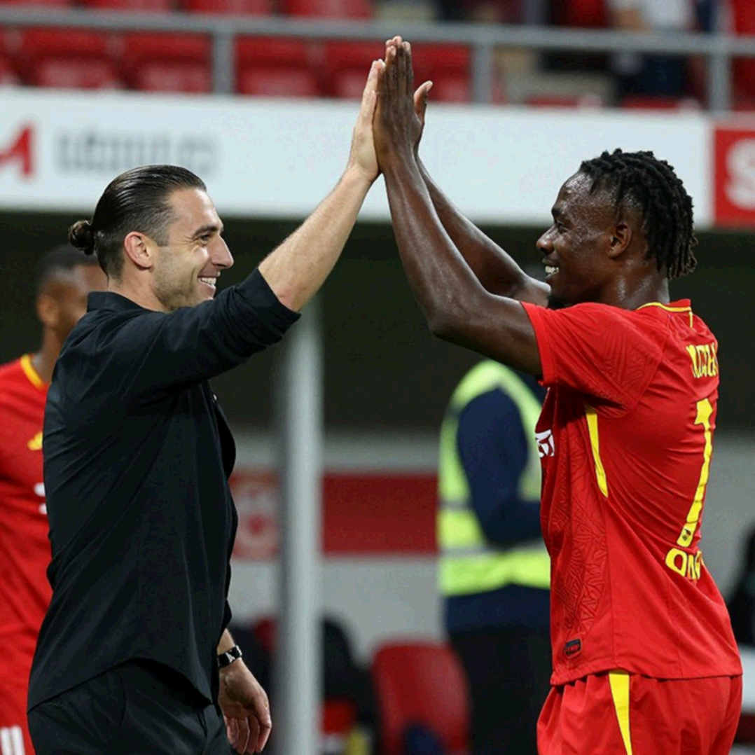 Cửa sổ 16 ngày: FIFA đổi nhịp, đôi chân cầu thủ trả giá
