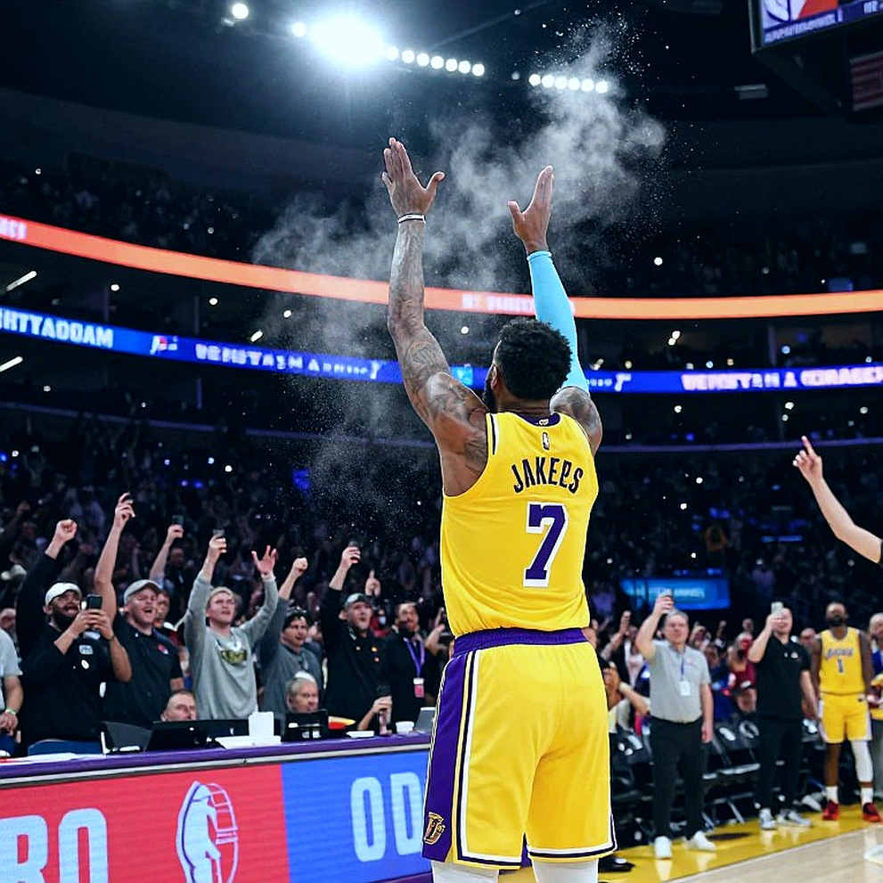 Amen Thompson và 208 triệu đô la: Houston đang đặt cược vào một đầu gối chưa từng qua playoff