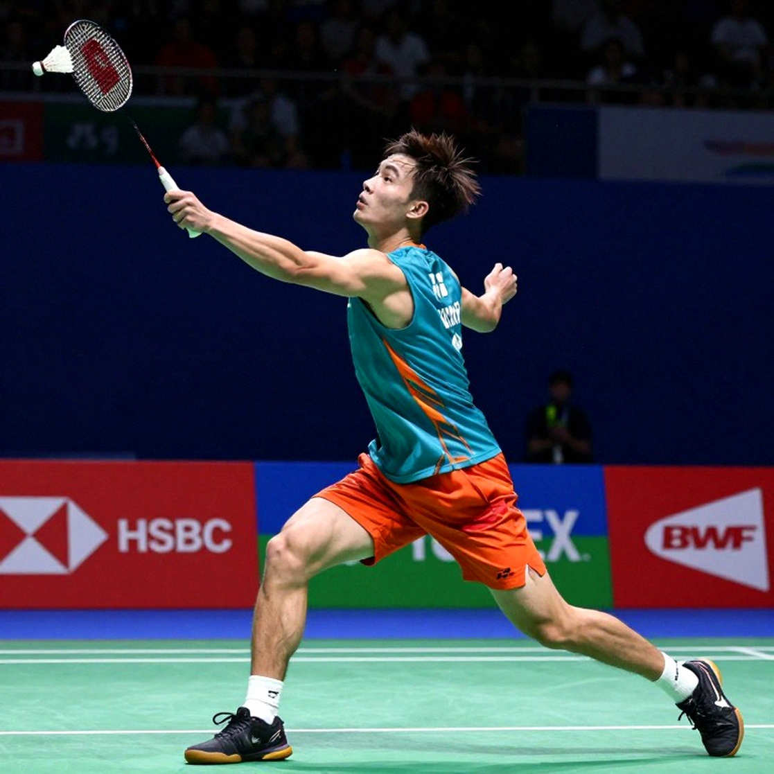 Alwi Farhan tập cùng Kento Momota: Buổi tập Tokyo và khoảng trống dữ liệu trước Asian Games 2026